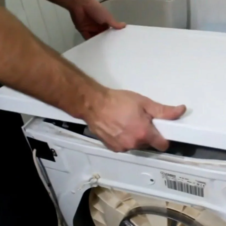 Независимая стиральная машина со снимаемой верхней крышкой