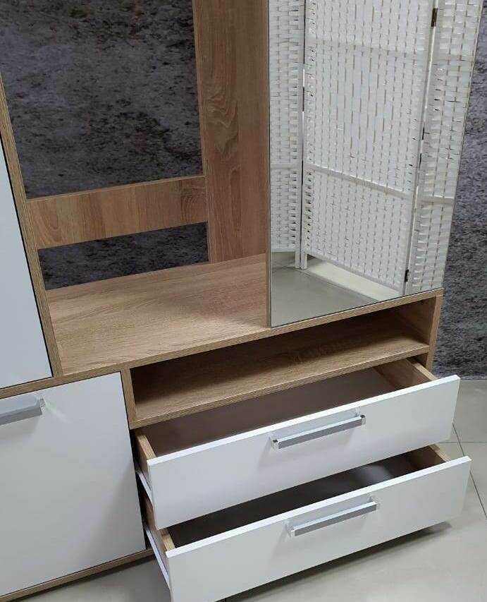 Маленькая готовая прихожая Ница Прихожая Ница Белый/Дуб Сонома