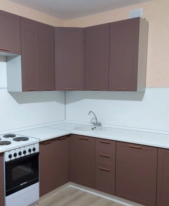 Модульная матовая кухня Неаполь МДФ: фасады Шоколад софт, столешница Антарес