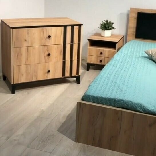 Модульная спальня Бриона Дуб золотой/Венге (внешний вид вживую в интерьере) Спальня Бриона Дуб золотой/Венге