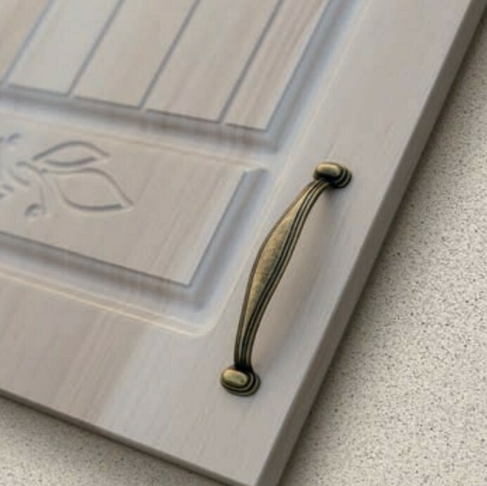 Кухня Виктория модульная МФД Лебединое озеро: ручка Кухня Виктория модульная МФД Лебединое озеро: ручка