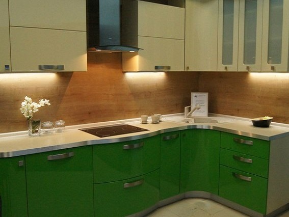 Дизайн-проект зеленой кухни №4<br>